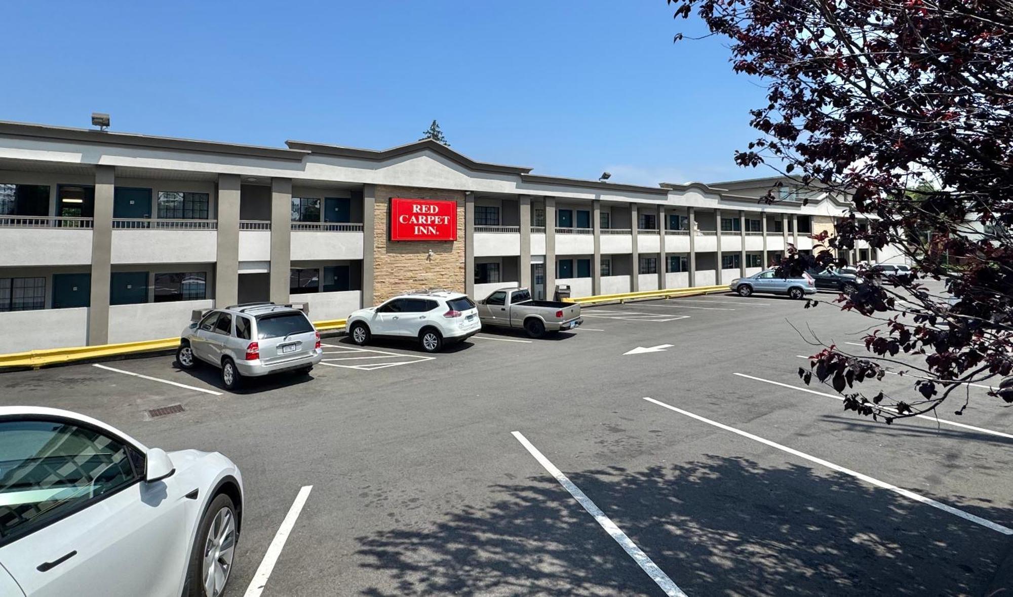 Red Carpet Inn - Stamford Exterior foto